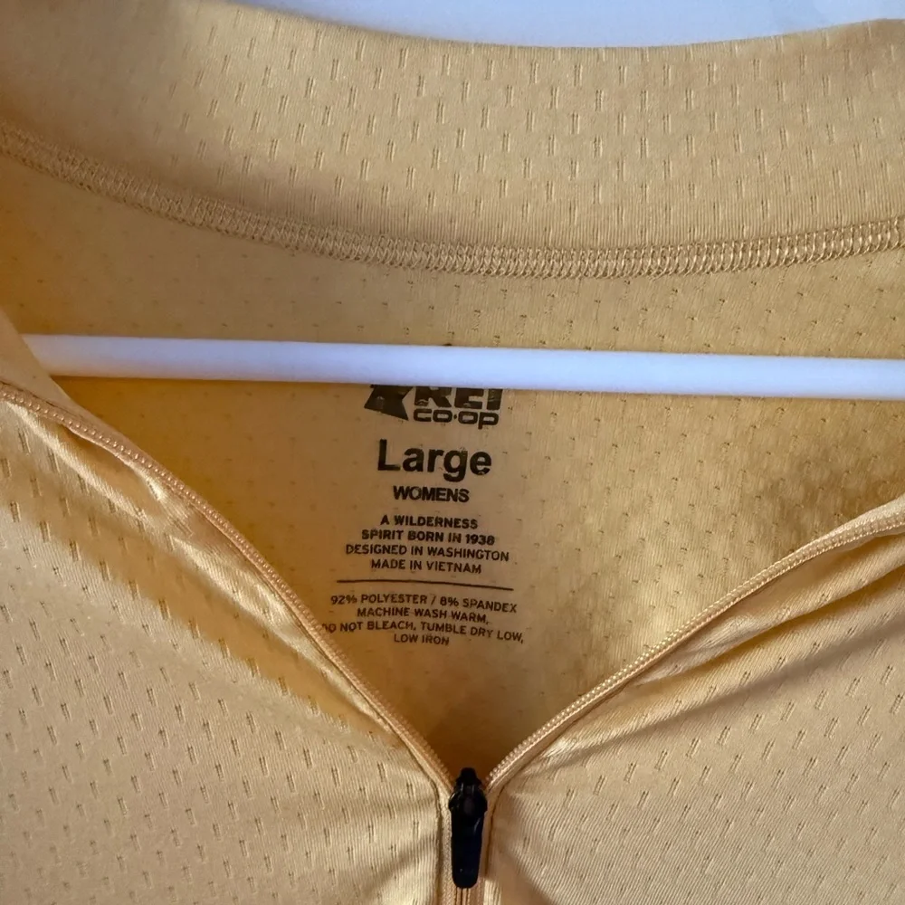 REI Yellow Women's Top - Picture 3 of 3